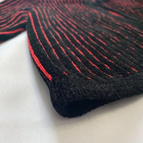 ST JOHN BY MARIE GRAY BLACK RED STRIPED CHENILLE KNIT CARDIGAN - Picture 9 of 9